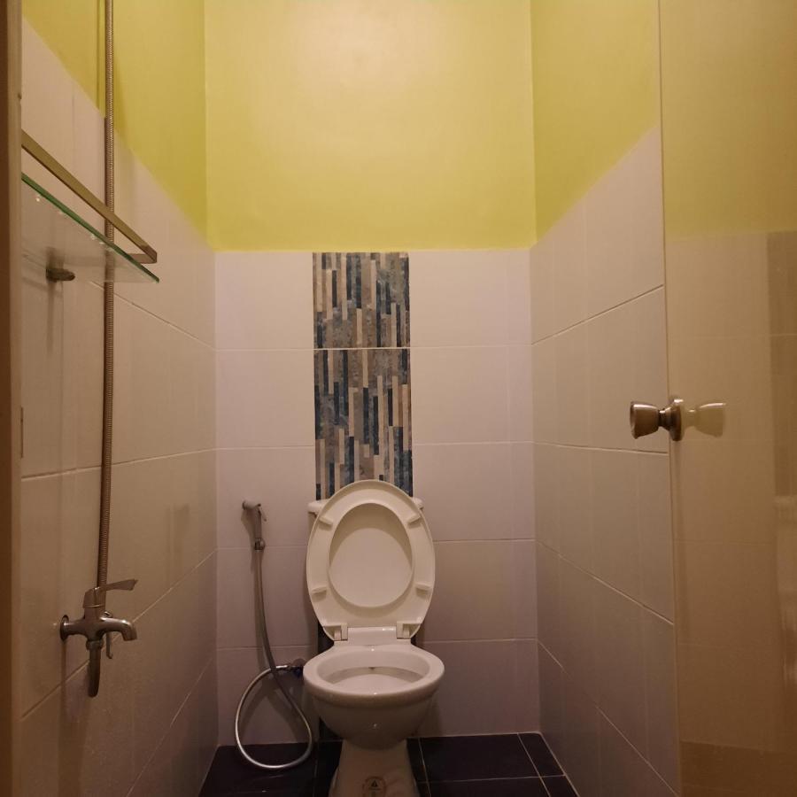 Bluenest Apartment Manila Exterior photo